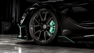 Carbon Fiber Parts Finishing Workflow for Manufacturers