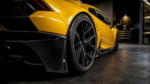Carbon Fiber Parts Finishing Workflow for Manufacturers