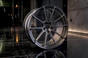 Carbon Fiber Parts Finishing Workflow for Manufacturers