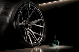 57.1 mm Bore, 5×112: Engineer Verified McLaren 720S Fitment