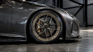 Carbon Fiber Parts Finishing Workflow for Manufacturers