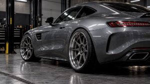 Carbon Fiber Parts Finishing Workflow for Manufacturers